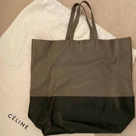 Céline two tone tote bag. Corners are gently worn. - Picture 2 of 6
